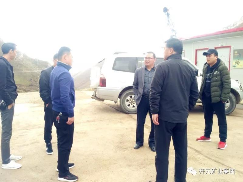 科學(xué)發(fā)展 統(tǒng)籌兼顧 穩(wěn)步生產(chǎn)│州、縣國(guó)土資源局領(lǐng)導(dǎo)赴興海銅鑫進(jìn)行年檢